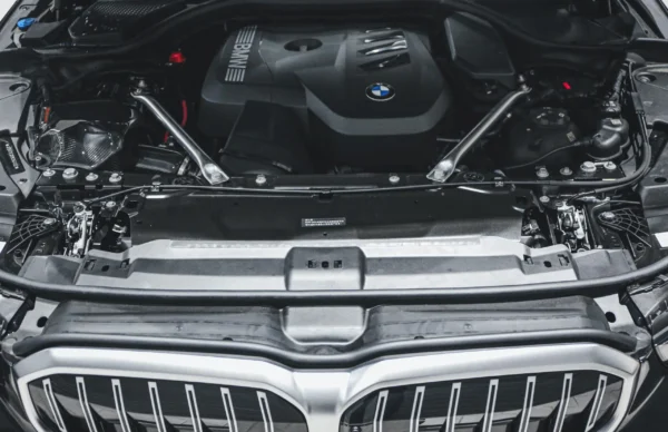 BMW G60 520i B48 ARMASPEED Carbon Fiber Cold Air Intake - Image 3