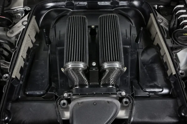 Lamborghini Urus 4.0 V8 ARMASPEED Carbon Fiber Cold Air Intake - Image 3