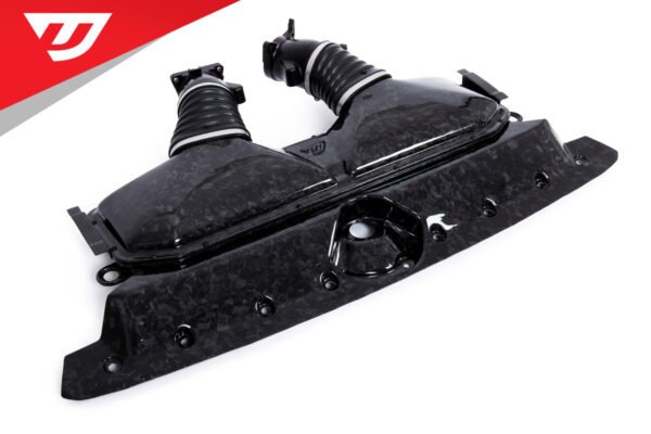 UNITRONIC CARBON FIBER INTAKE & TURBO INLETS RS6 / RS7 C8 - Image 2