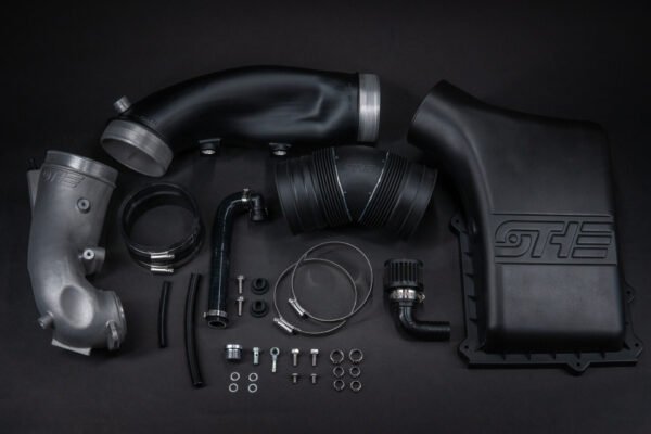 THE- RS3 8P / TTRS 8J INTAKE KIT